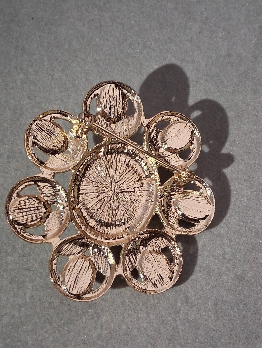 Multicolor Floral Brooch - Picture 2 of 3
